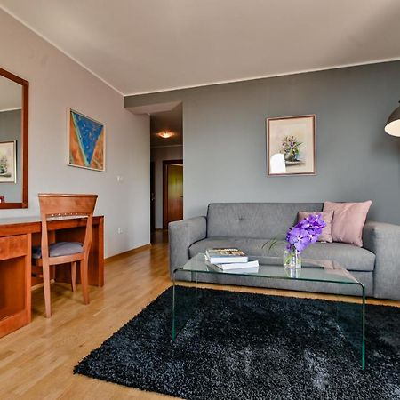 Hotel Laurus - Liburnia Opatija Dış mekan fotoğraf