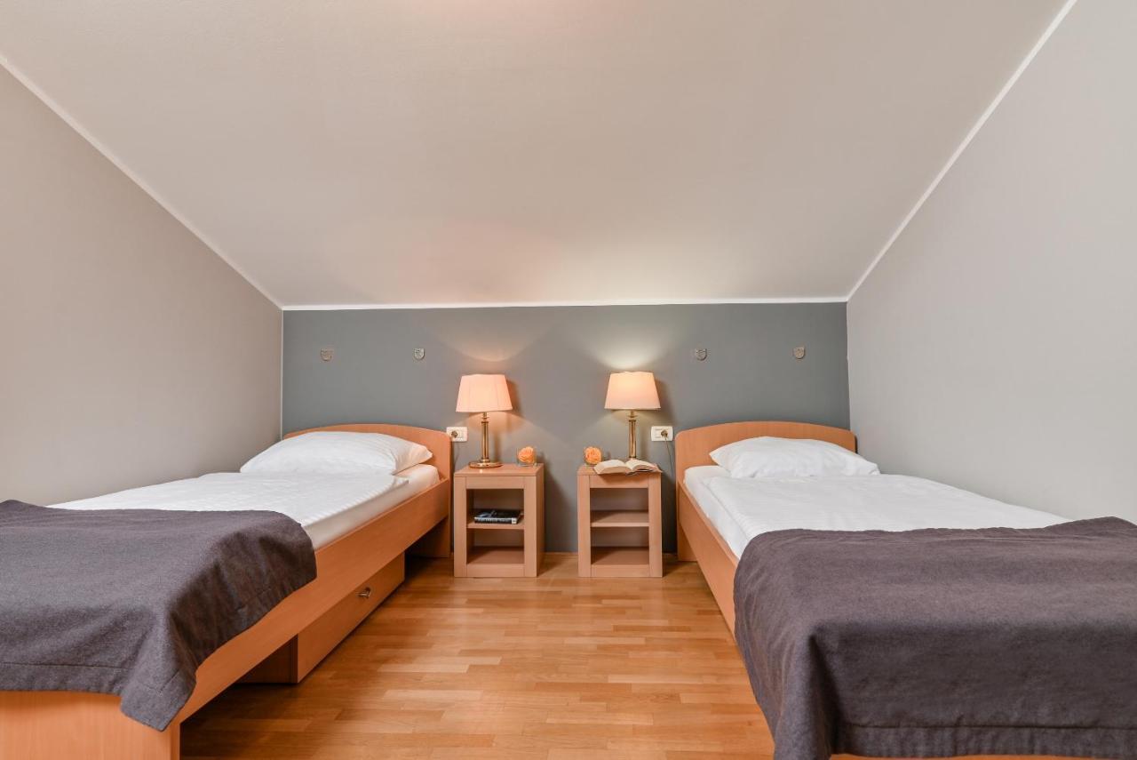 Hotel Laurus - Liburnia Opatija Dış mekan fotoğraf